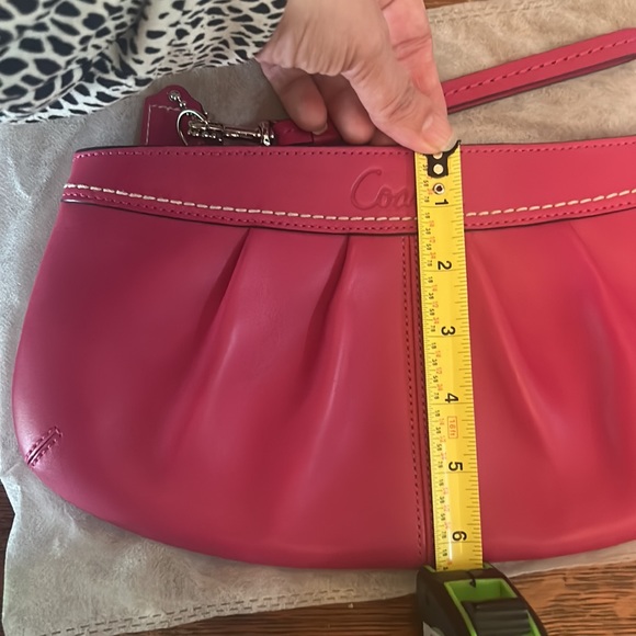 Coach Legacy Leather Pleated Clutch F13734 - Picture 13 of 14